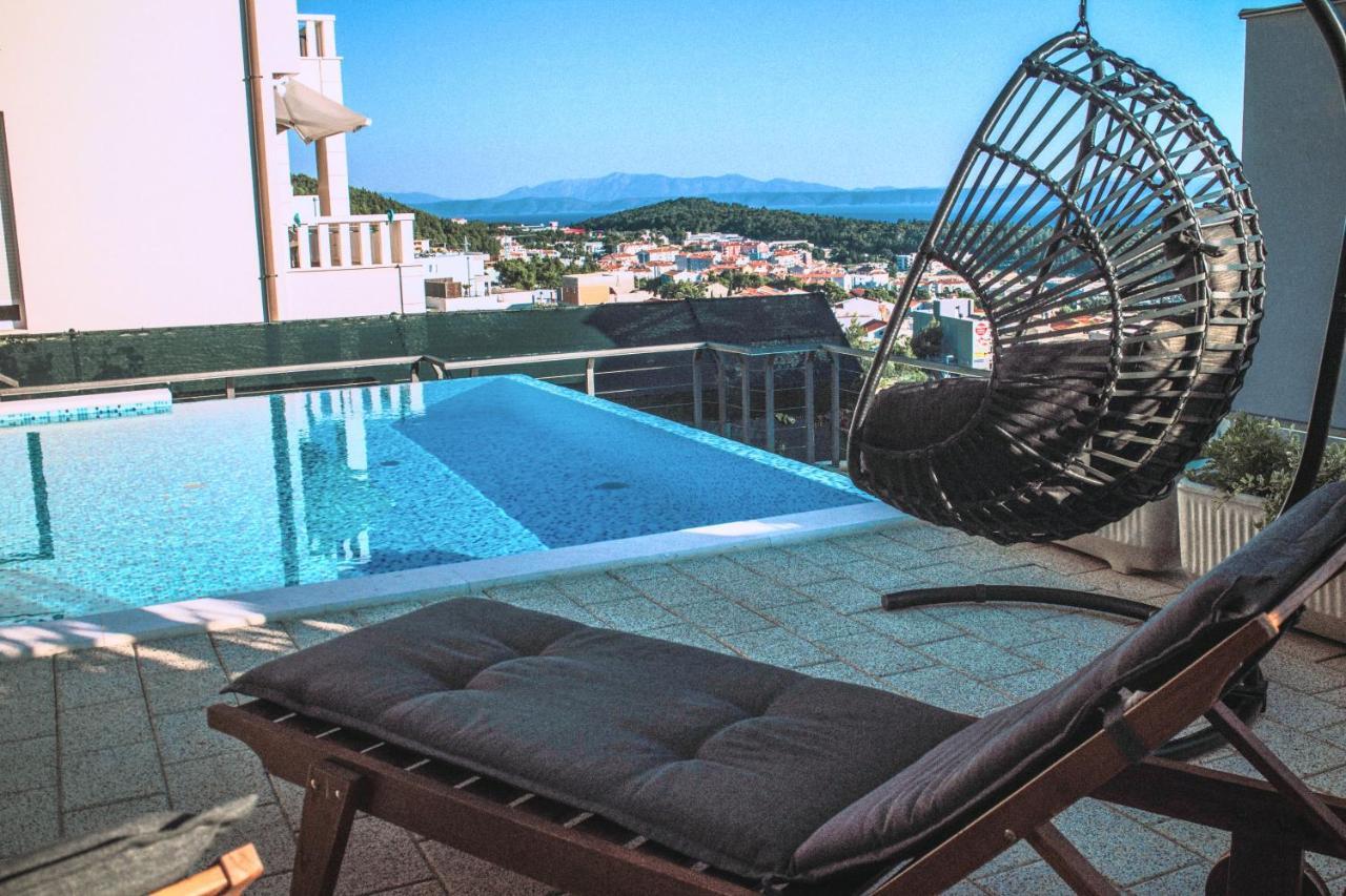 Apartment With Private Pool "Patricia" Makarska Esterno foto